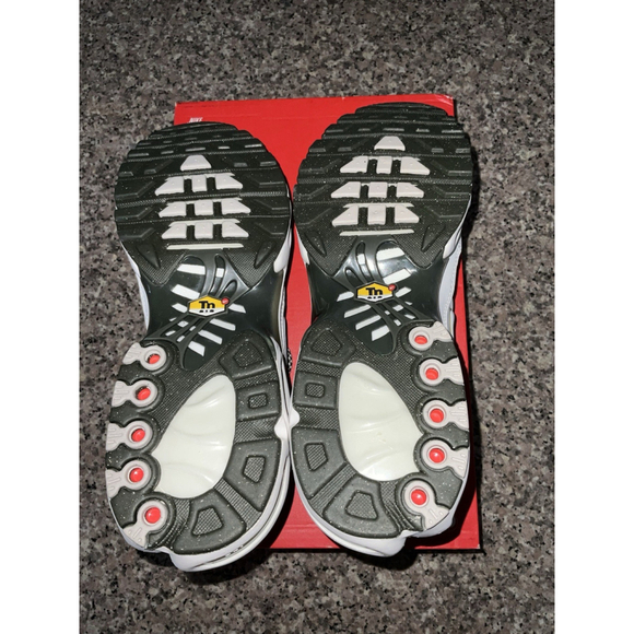 Size 12 Nike Air Max Plus Phantom‎ Neutral Olive main image 8